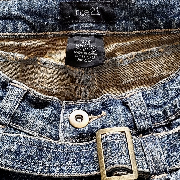 Rue21 Stretch Low Rise Denim Jeans with Belt - Picture 9 of 10